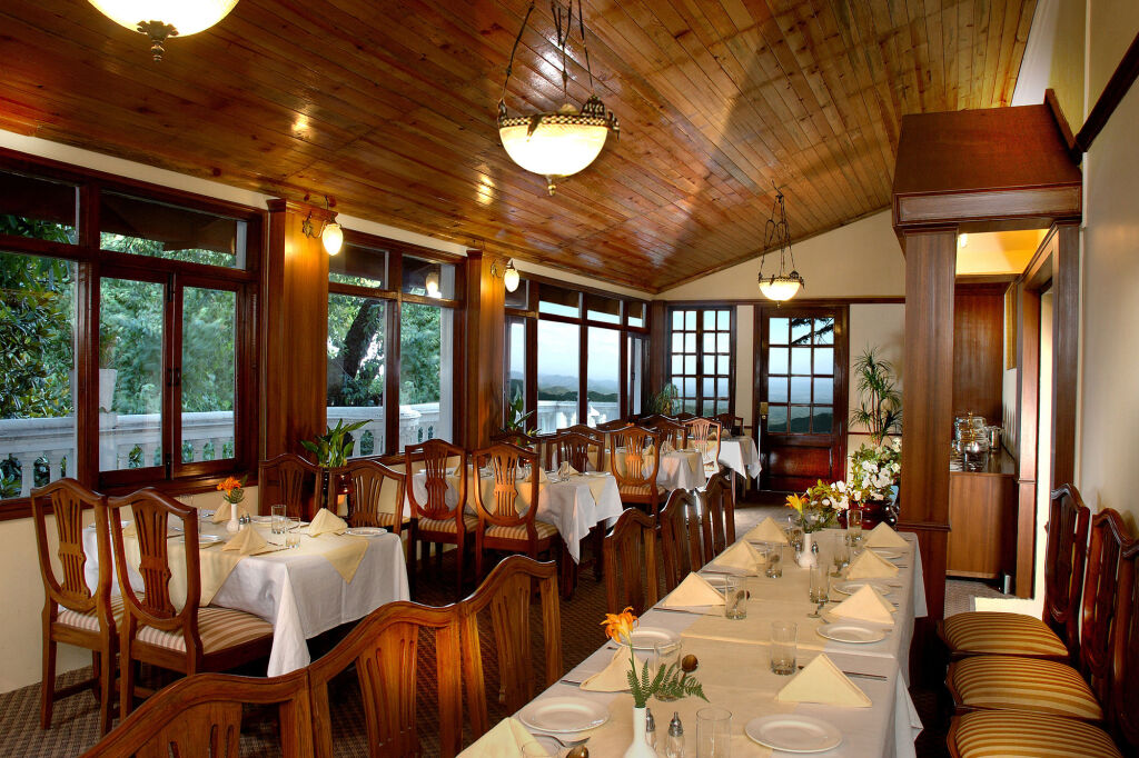 Массури: WelcomHeritage Kasmanda Palace