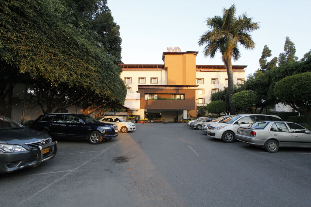 Массури: Hotel Madhuban