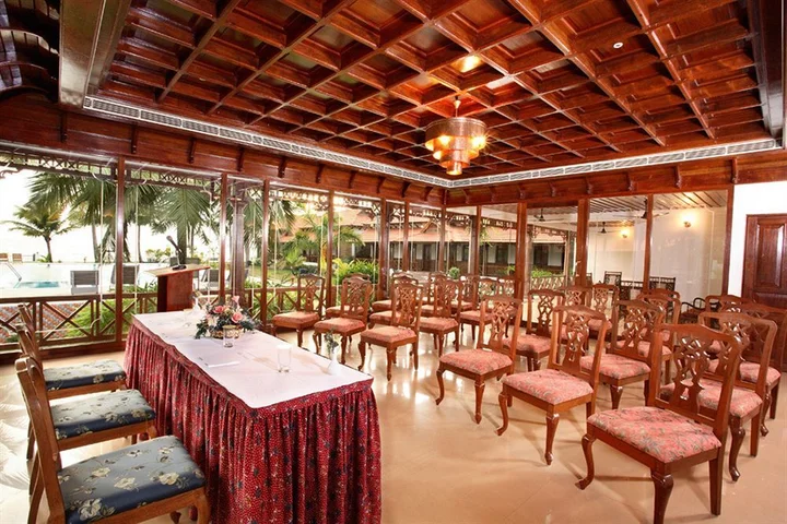 Кумараком: Coco Bay Resort