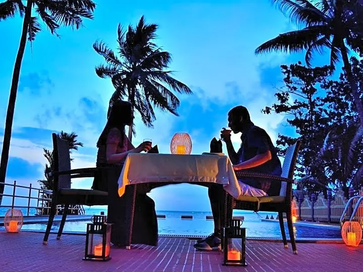 Кумараком: Paradise Resorts