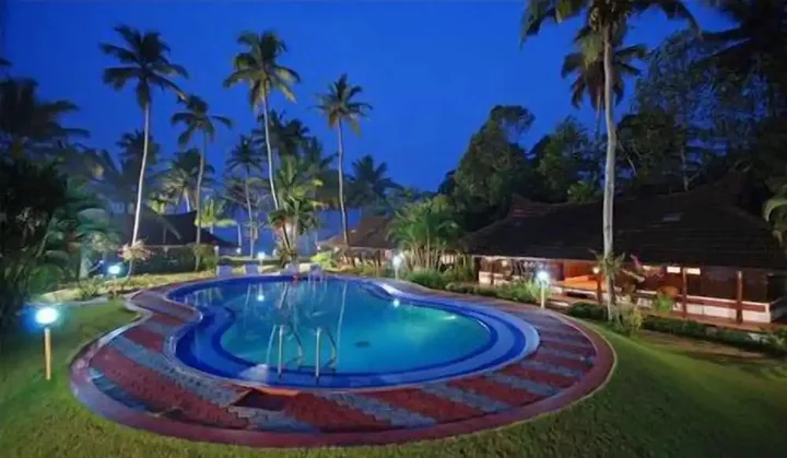 Аллеппи: Kayaloram Heritage Lake Resort