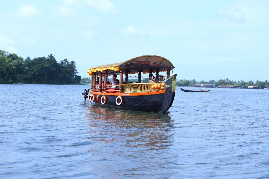 Аллеппи: Pagoda Resorts