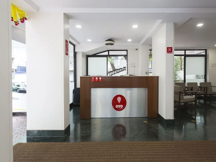Пуна: OYO 428 Hotel Sudarshan