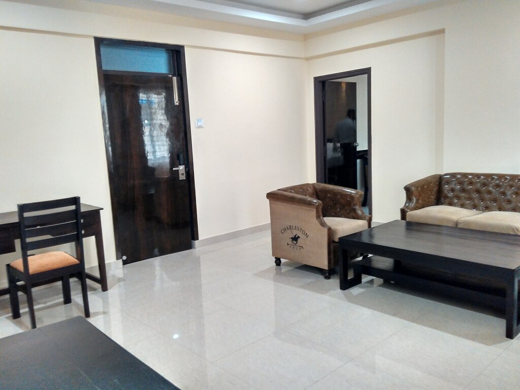 Бангалор: Hotel Raj Vista Suites & Convention