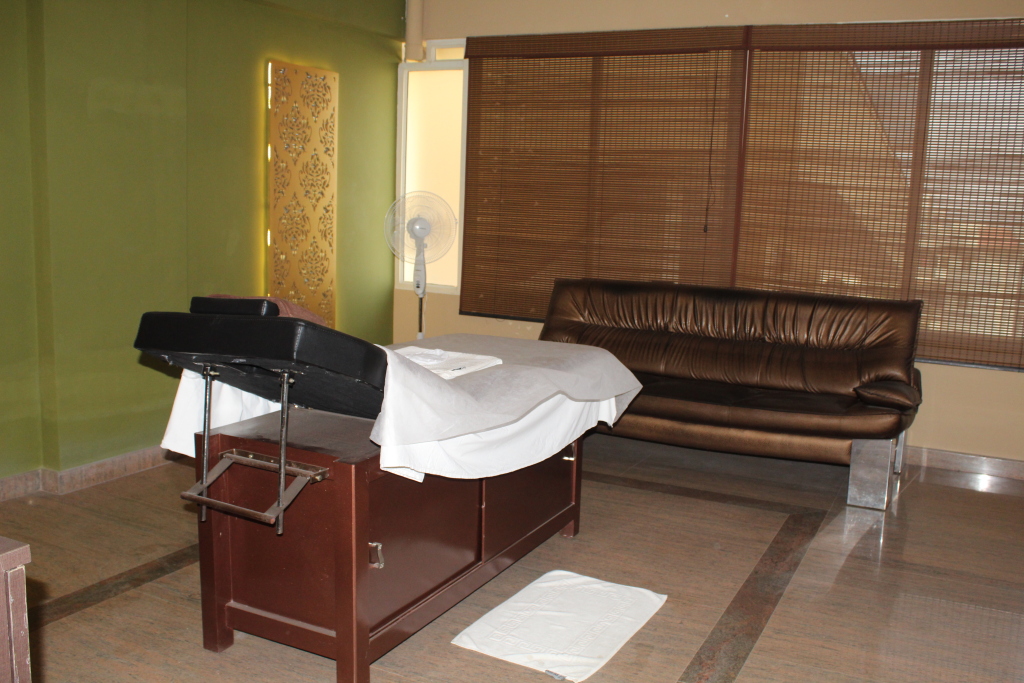 Бангалор: Hotel Raj Vista Suites & Convention