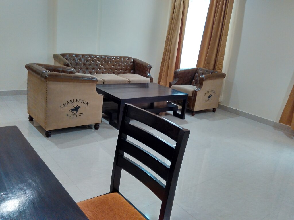Бангалор: Hotel Raj Vista Suites & Convention