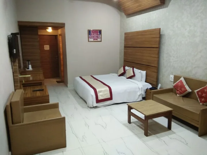 Катра: Hotel Asia Vaishno Devi