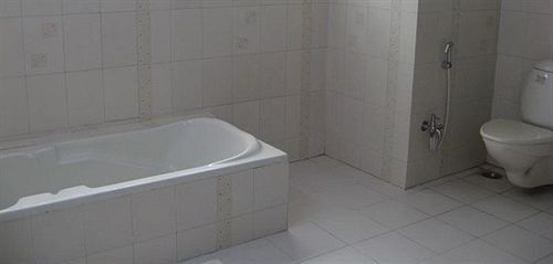 Висакхапатнам: Falcons Nest Service Apartment-Lawsons Bay