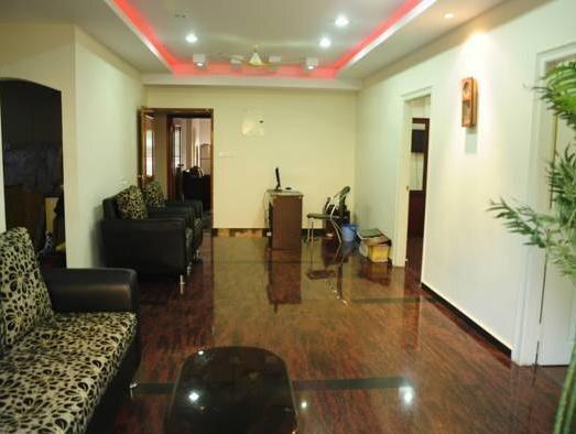 Висакхапатнам: Falcons Nest Service Apartment-Lawsons Bay