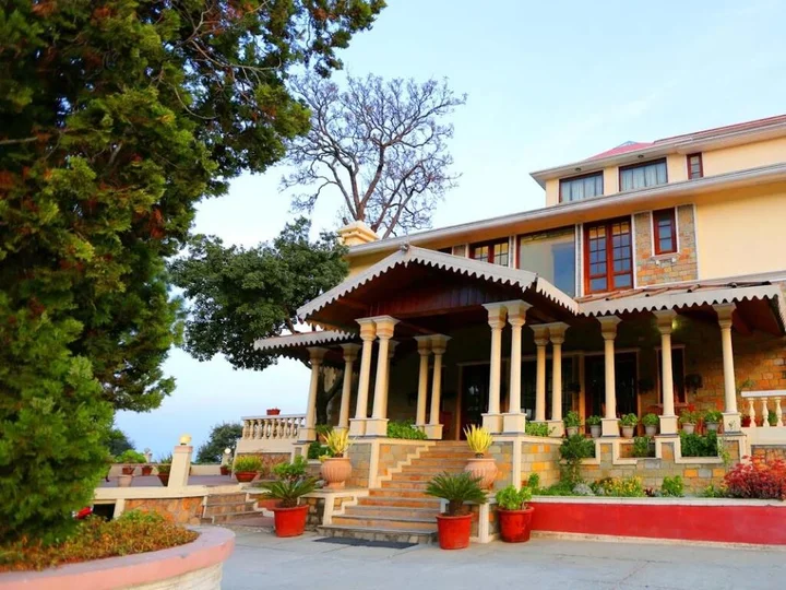 Сукха: WelcomHeritage Windsor Lodge