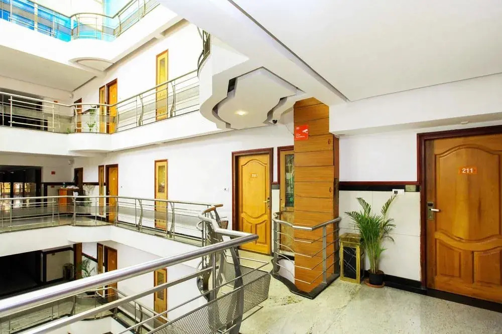 Бангалор: Zo Rooms Rajaji Nagar Mantri Square