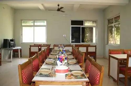 Турья: United-21 Jungle Resort Pench
