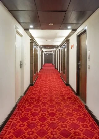 Бхубанешвар: The Hhi Bhubaneswar