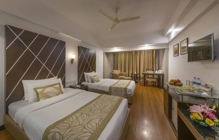 Бхубанешвар: The Hhi Bhubaneswar