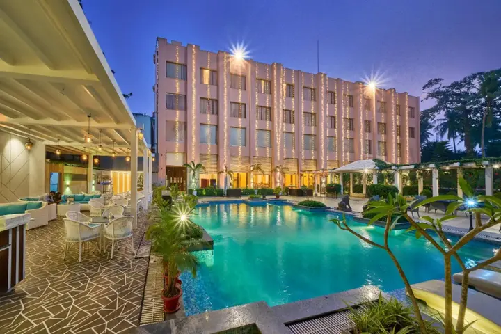 Бхубанешвар: The Hhi Bhubaneswar