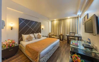 Бхубанешвар: The Hhi Bhubaneswar