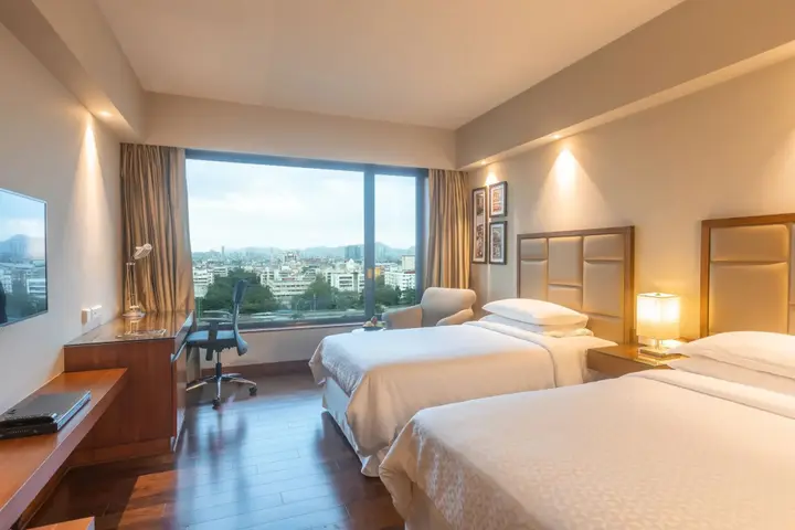 Нави-Мумбай: Four Points by Sheraton Navi Mumbai, Vashi