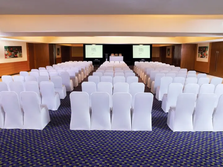 Нави-Мумбай: Four Points by Sheraton Navi Mumbai, Vashi