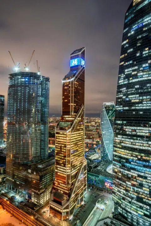 Москва: Апартаменты Neva Towers