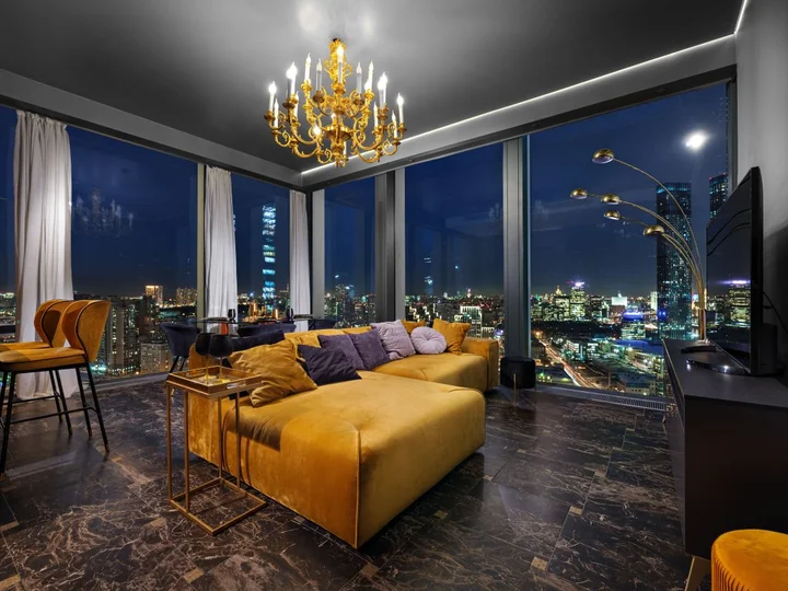 Москва: Апартаменты Neva Towers