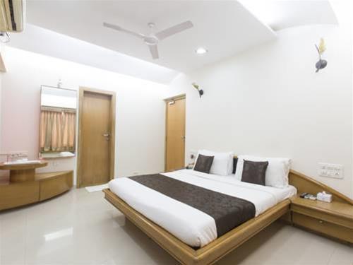 Zo Rooms Worli Seaface — фото 3