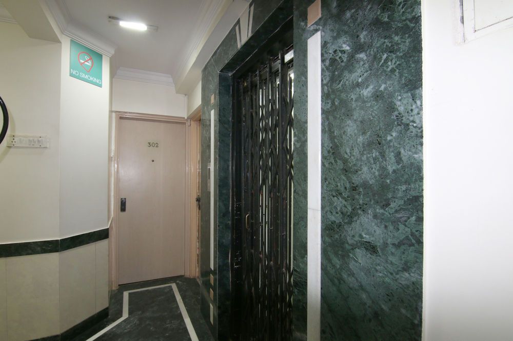 Мумбаи: Zo Rooms Goregaon Railway Station