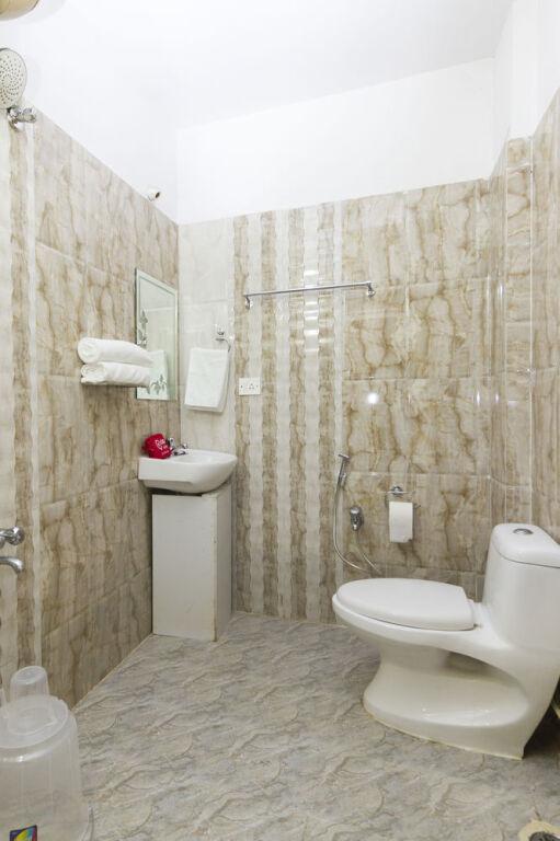 Бангалор: OYO 436 near Forum Mall