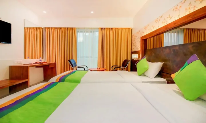 Нави-Мумбай: Hotel SriKrishna Paradise Thane Airoli