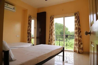Пуна: 14 Square Magarpatta - Bhosale Nagar