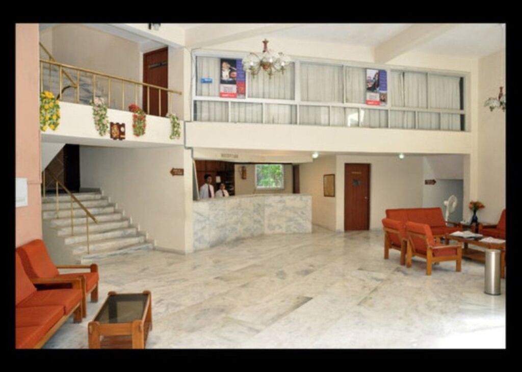 Гора Абу: Hotel Sunset Inn Mount Abu with Swimming Pool