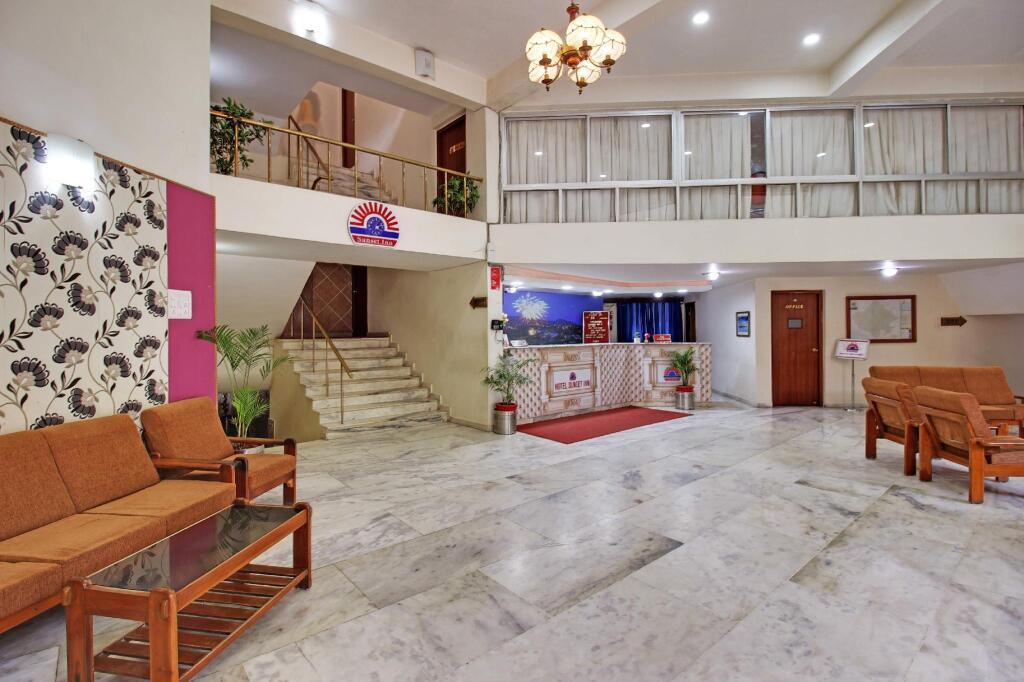 Гора Абу: Hotel Sunset Inn Mount Abu with Swimming Pool