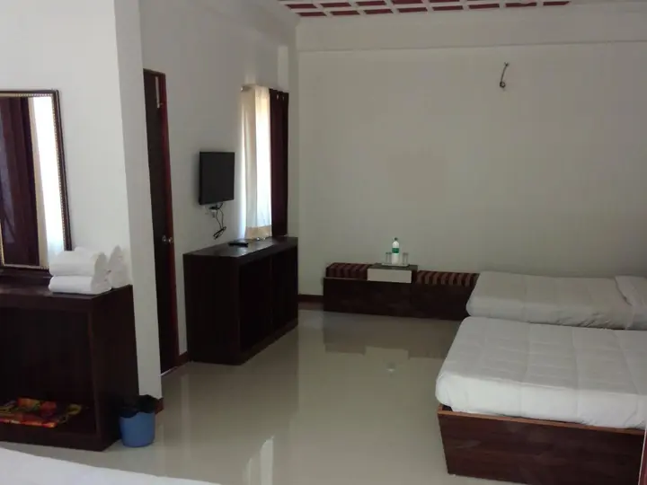 Гора Абу: Hotel Sunset Inn Mount Abu with Swimming Pool