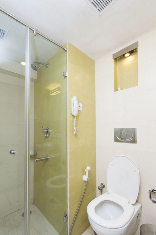 Бангалор: OYO Premium Cunningham Road