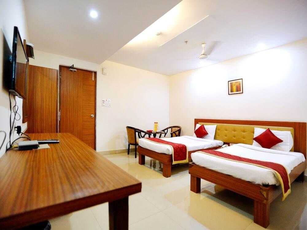Хидерабад: Treebo Trend Grand Plaza Nampally