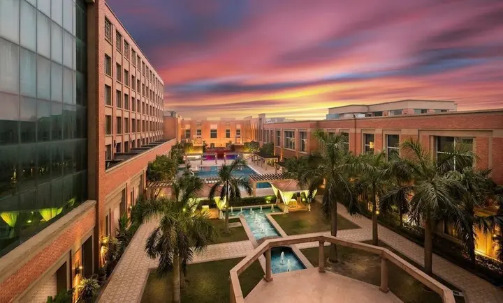 Лудхиана: Nirvana Luxury Hotel Ludhiana