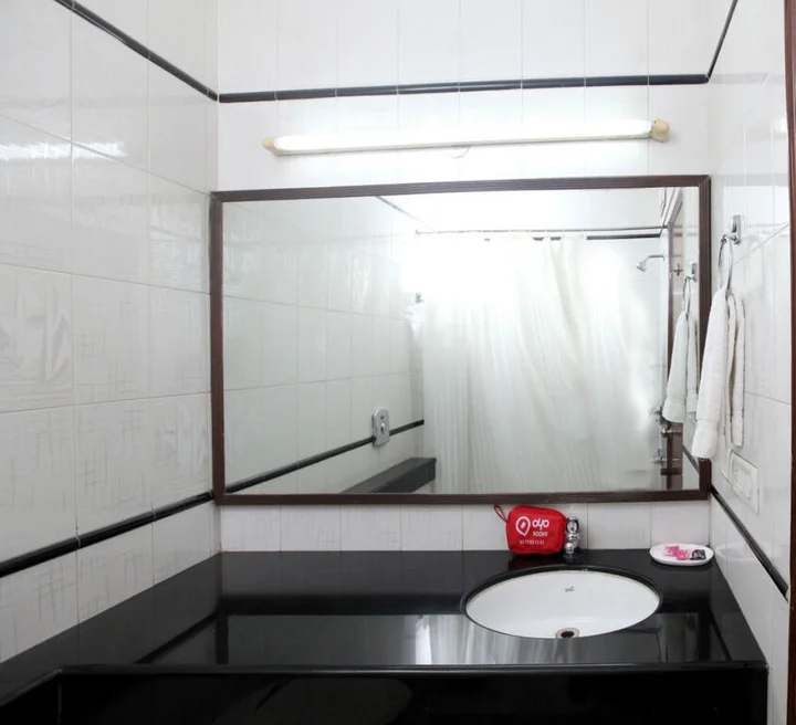 Гуруграм: OYO Rooms DLF City Park