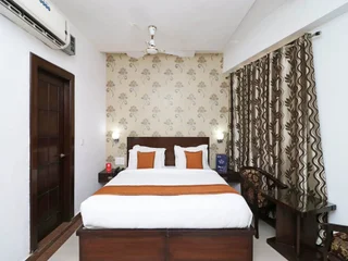 Агра: Hotel Samovar