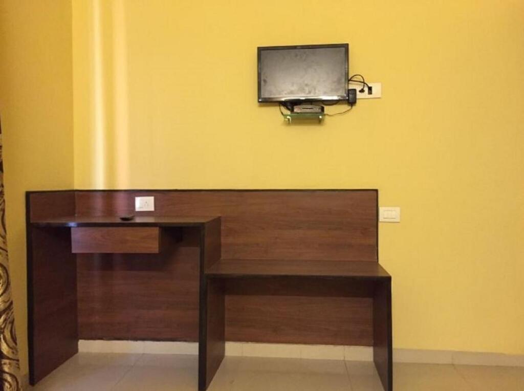 Сурат: Hotel RB Residency