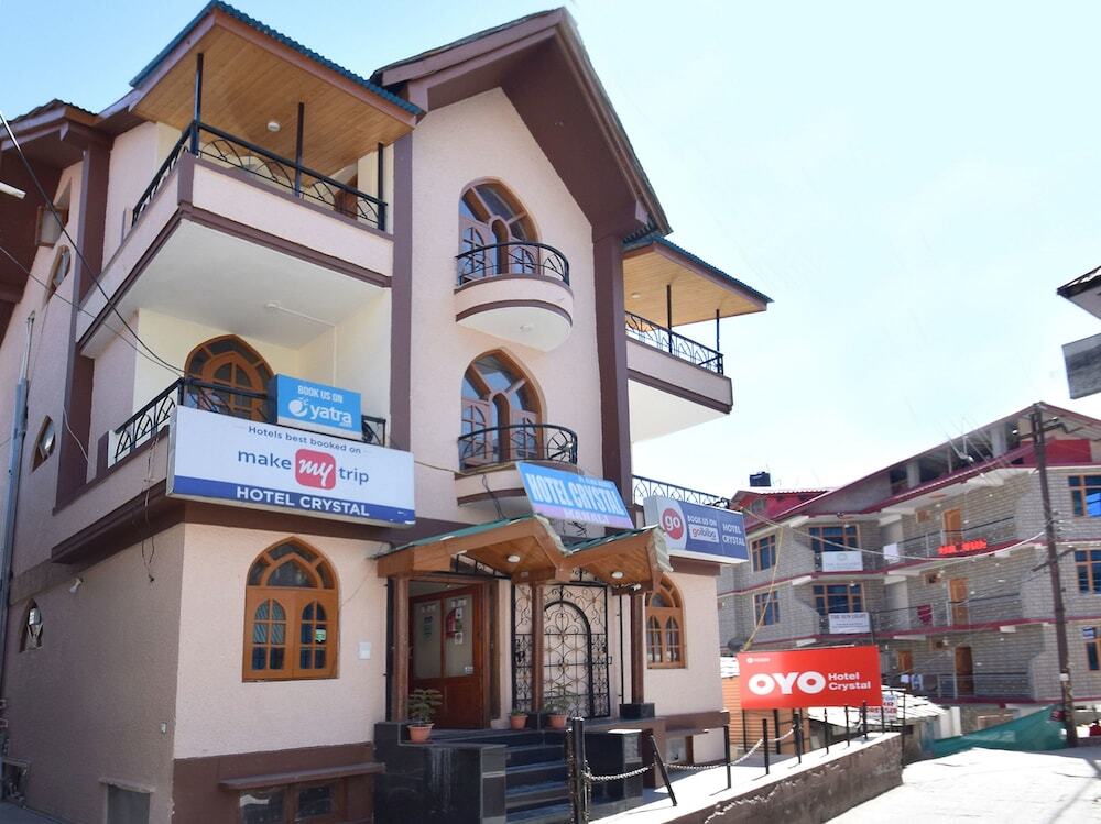 Манали: OYO 10229 Hotel Crystal