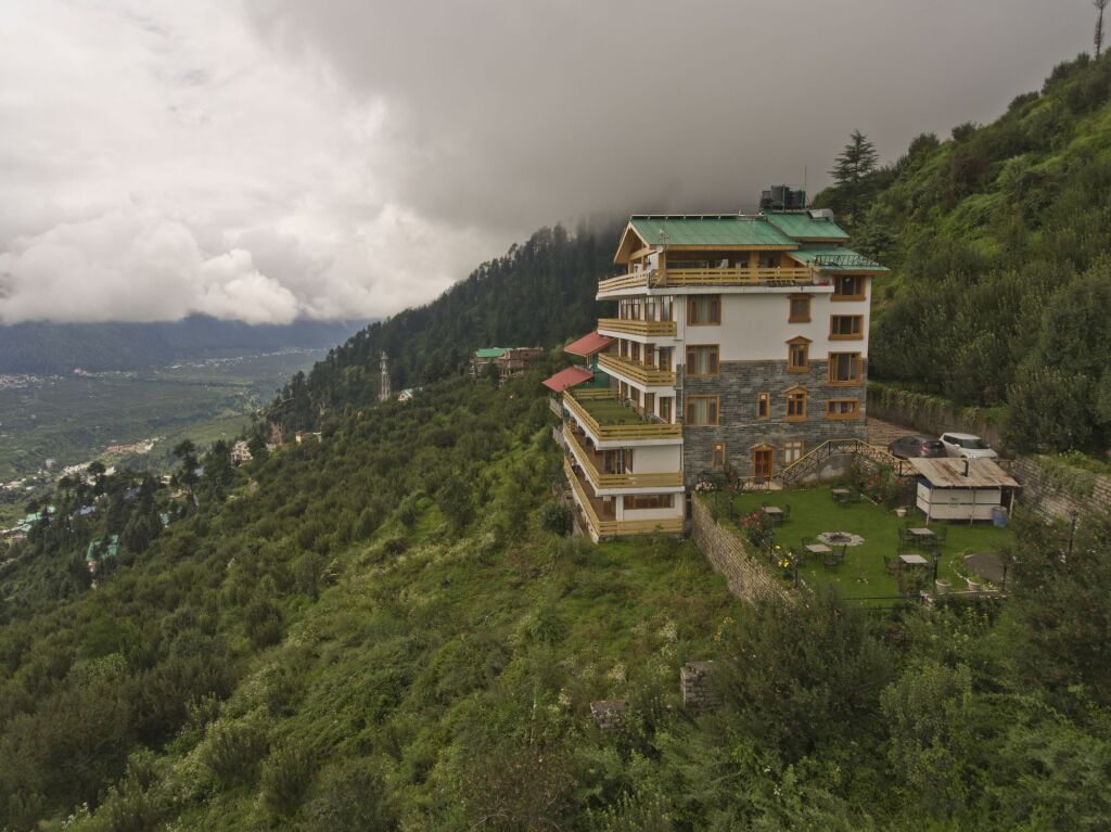 Манали: Vivaan The Sunrise Resort
