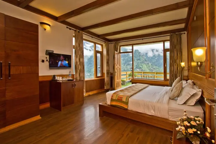 Манали: Vivaan The Sunrise Resort