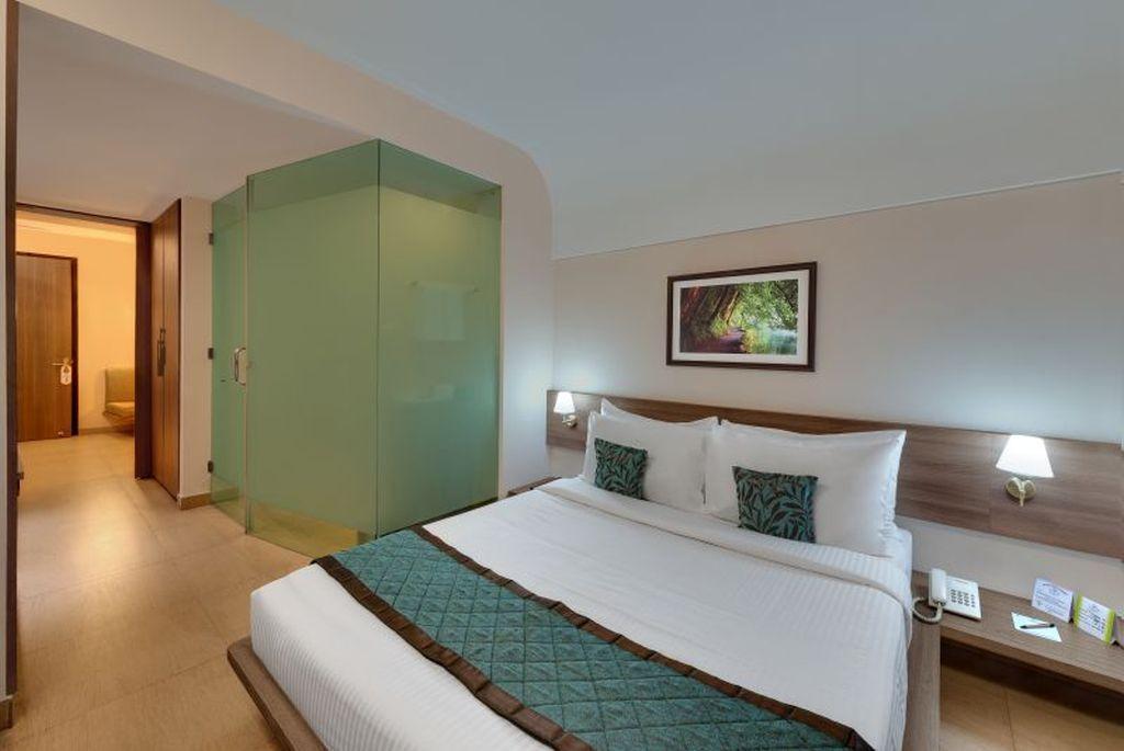 Райчак: Ibiza The Fern Resort & Spa, Kolkata