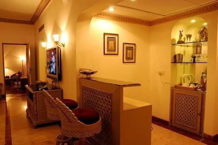 Бангалор: Golden Palms Hotel And Spa