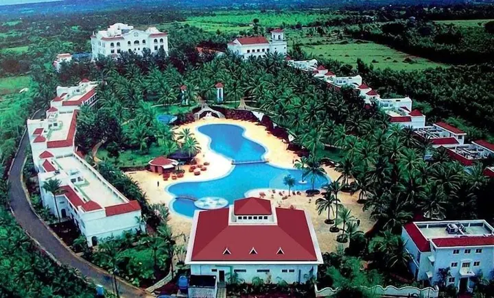 Бангалор: Golden Palms Hotel And Spa