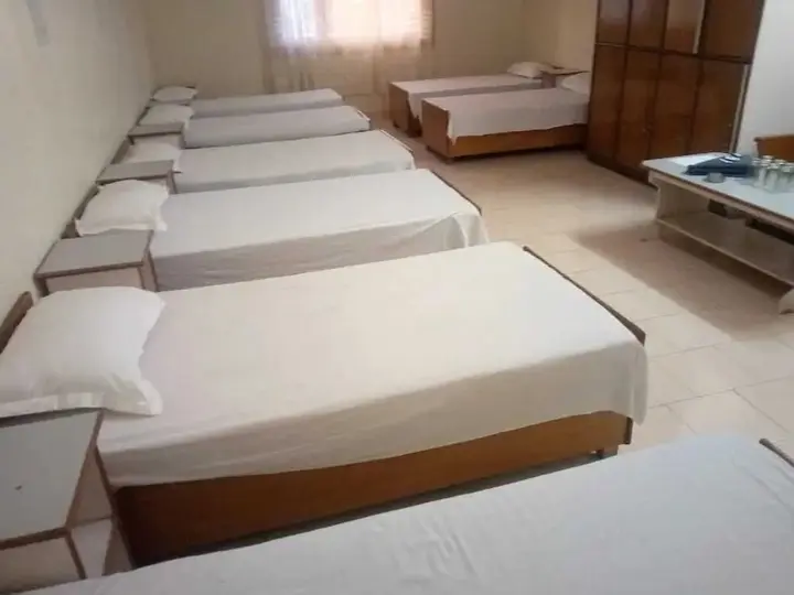 Палампур: Pops Hotel and Restaurant