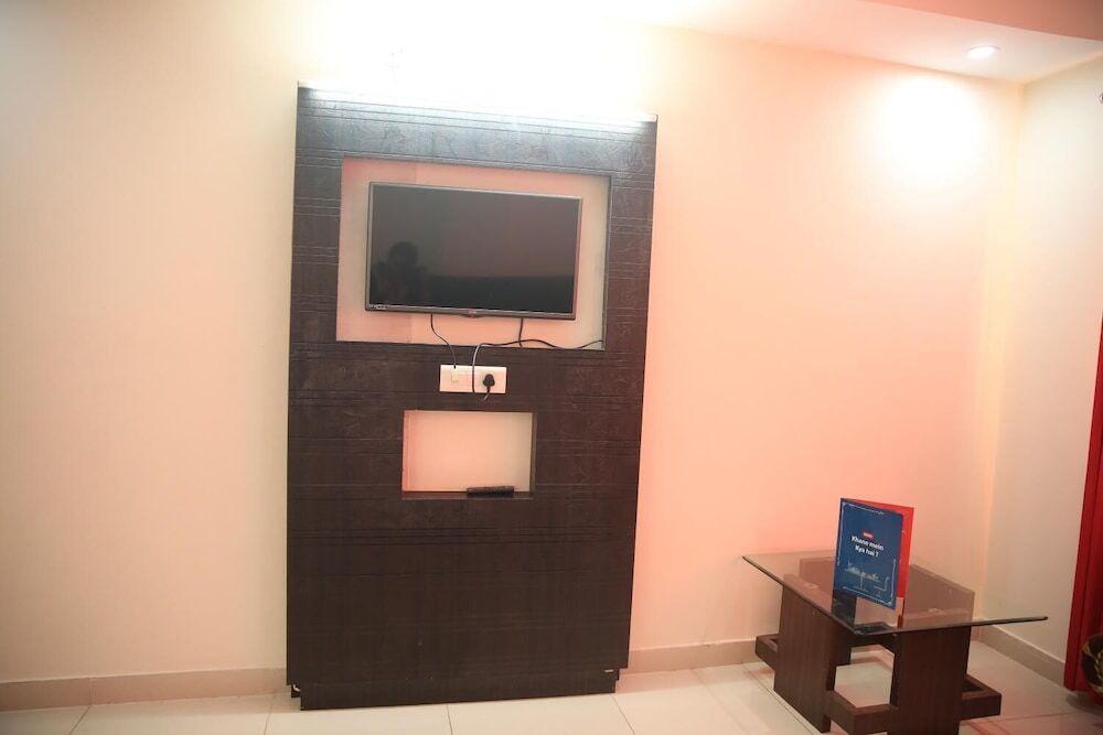 Катра: Hotel Maa Gayatri