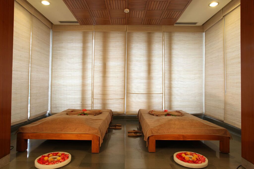 Бадди: Moksha Himalaya Spa Resort