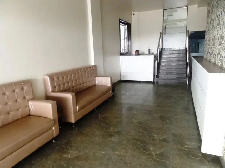 Киим: Hotel Rajvikas Residency