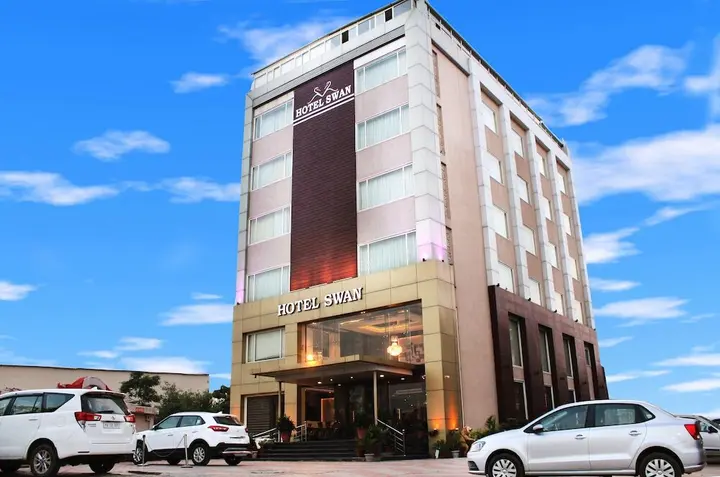 Панчкула: Hotel Swan