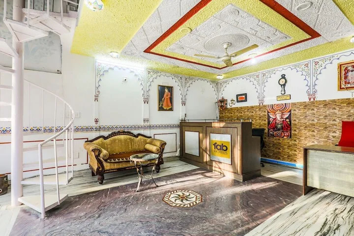 Удаипур: FabHotel Pichola Haveli
